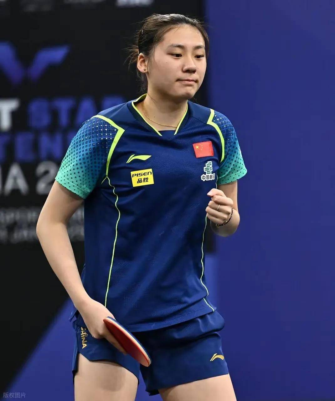 中继续奋发 中继续奋发